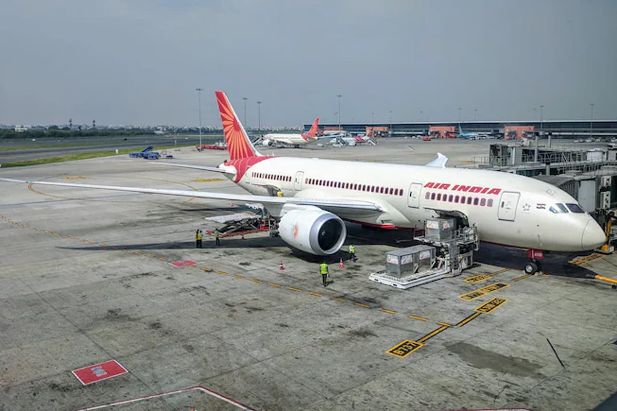 এক দিনে এয়ার ইন্ডিয়ার ৬টি ড্রিমলাইনার ফ্লাইট বাতিল