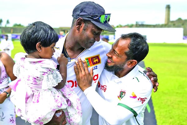শেষবার সাদা পোশাকে ম্যাথিউস