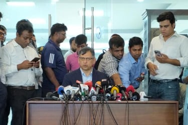 ঐকমত্যের সংলাপে জামায়াত কেন আসেনি, মন্তব্য করবে কমিশন : সালাহউদ্দিন
