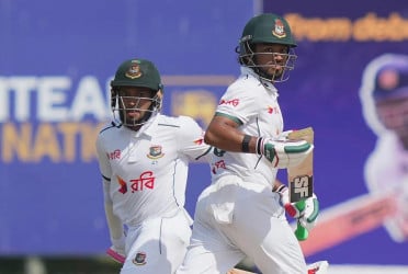 মুশফিক-শান্তর ১৫০ রানের জুটি