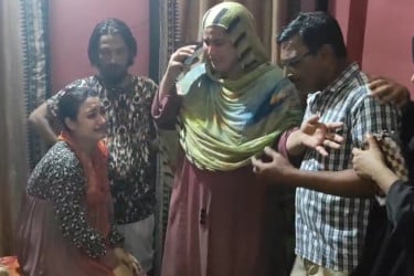 স্ত্রীকে হত্যা করে বোরকা পরে পালালো স্বামী!