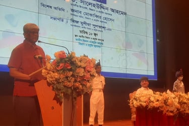 মানবতার সেবা বিজ্ঞানের মূল উদ্দেশ্য : সালেহউদ্দিন আহমেদ