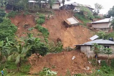 কক্সবাজারে পাহাড় ধসে একজনের প্রাণহানি