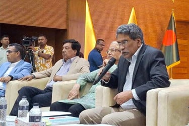 'জাতীয় সাংবিধানিক কাউন্সিলের বিষয়ে আজ একটি সিদ্ধান্তে আসতে চাই'