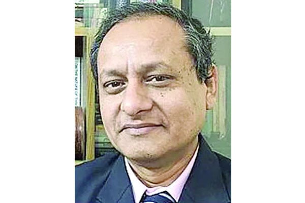 শিক্ষার্থীদের ফি নেওয়ার বিষয়ে নীতিমালা হওয়া উচিত