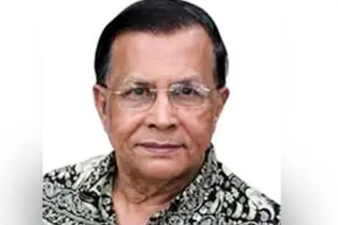 সুখের নদীতে দুঃখের ভেলা