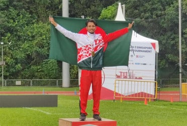 এশিয়া কাপ আর্চারিতে রুদ্ধশ্বাস লড়াইয়ে স্বর্ণ জিতলেন আলিফ