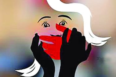 নিরাপত্তাহীনতায় নারী