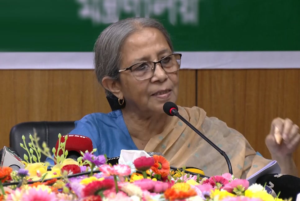 ‌‘কৃষিতে ব্যবহৃত কীটনাশক হাওর এলাকায় মাছের ক্ষতিকর প্রভাব ফেলছে’