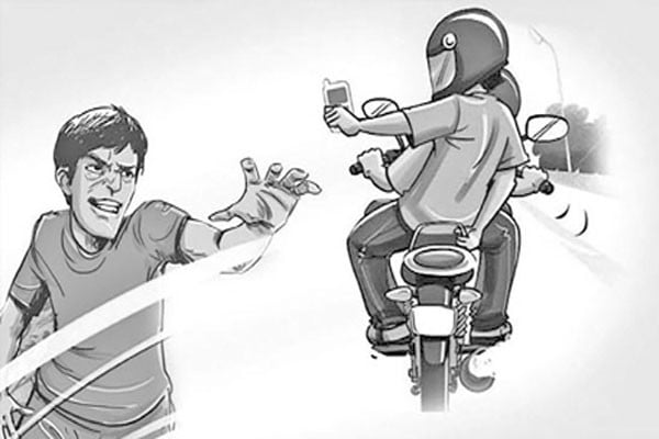 বেড়েছে চুরি-ছিনতাই