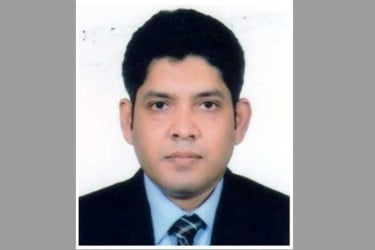 শরীয়তপুরের ডিসিকে ওএসডি