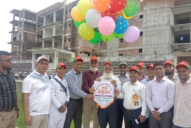 কুমিল্লায় আন্তঃকলেজ সাঁতার প্রতিযোগিতার উদ্বোধন