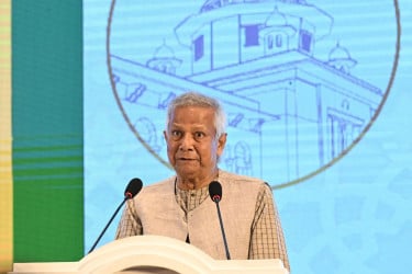 স্বাধীন ও দক্ষ বিচার বিভাগ গড়তে অন্তর্বর্তীকালীন সরকার প্রতিশ্রুতিবদ্ধ