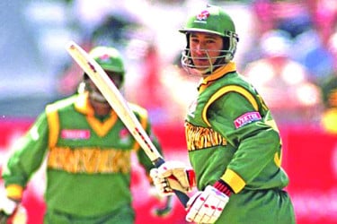 আমার ক্যারিয়ার নিয়ে সন্তুষ্ট
