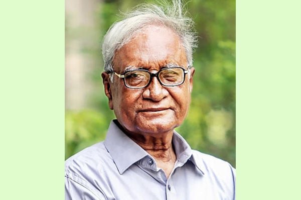 জ্ঞান ও মানবিকতা পেছনে পড়ে গেছে