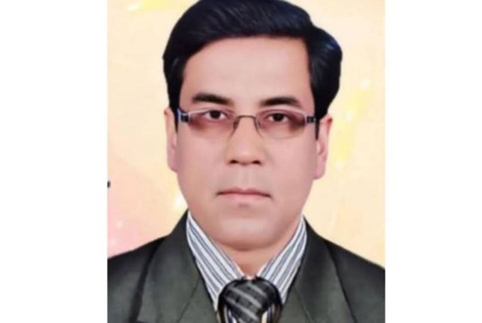 জল সনদে চাকুরি কলেজ শিক্ষককে কারণ দর্শানোর নোটিশ