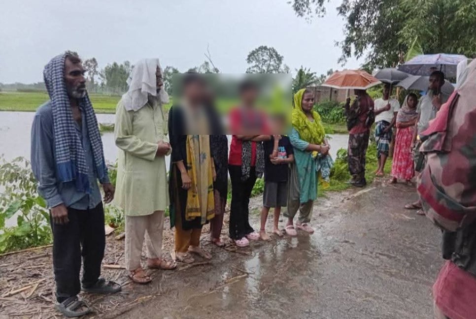 পাটগ্রাম সীমান্তে ৭ জনকে বিএসএফের পুশইন