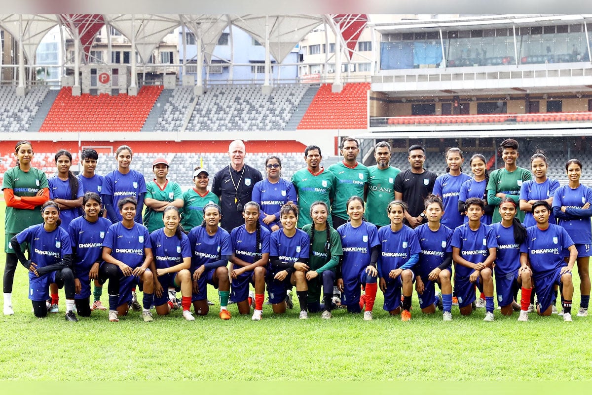 এশিয়ান কাপ বাছাই খেলতে আজ রাতে মিয়ানমার যাচ্ছে বাংলাদেশ নারী দল