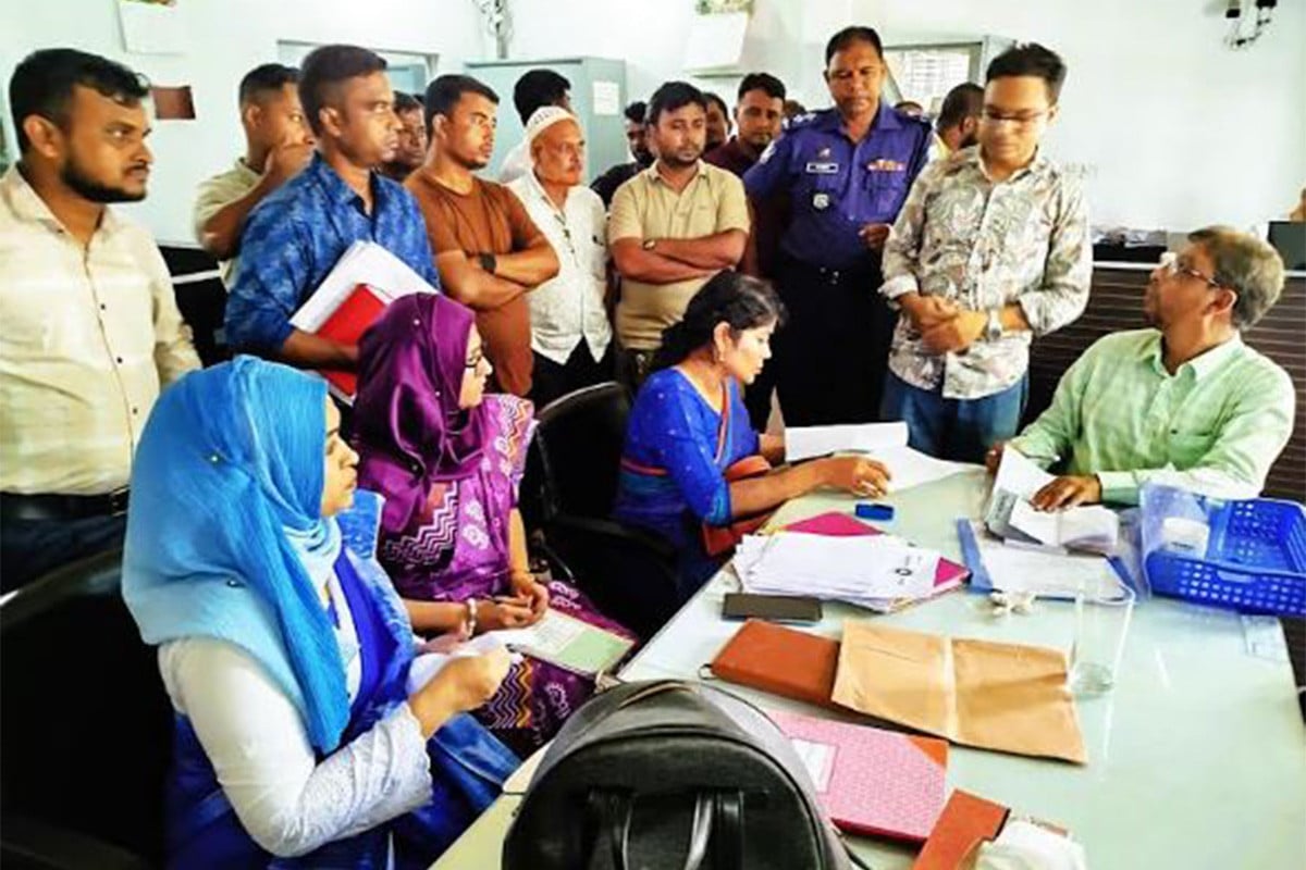 পঞ্চগড়ে দুই চা কারখানাকে জরিমানা
