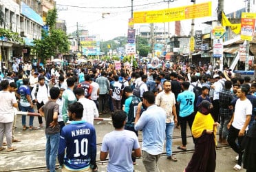 কারমাইকেল কলেজে তৃতীয় দিনের মতো ‘কমপ্লিট শাটডাউন’ চলছে
