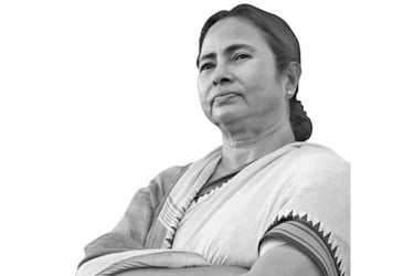 সংঘাত বন্ধে পদক্ষেপ নিতে হবে : মমতা