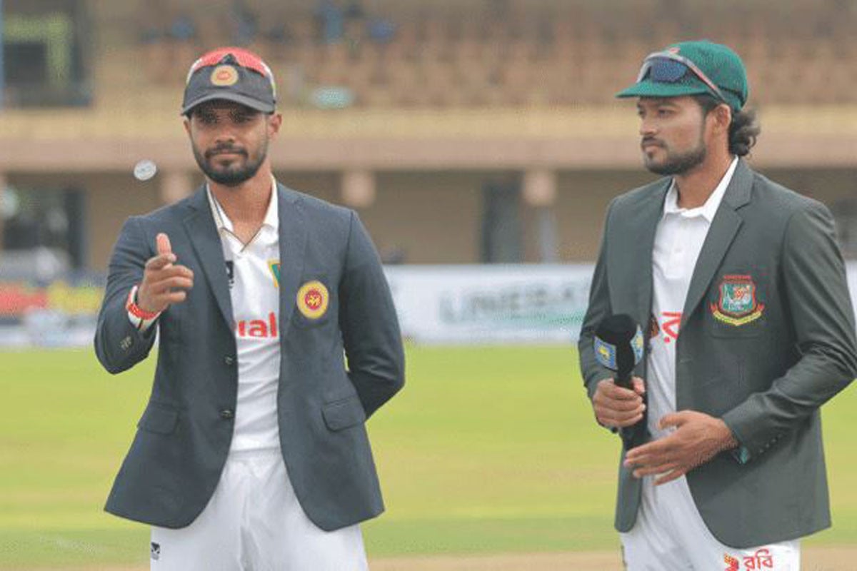 কলম্বো টেস্টে: টস জিতে ব্যাটিংয়ে বাংলাদেশ