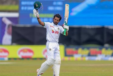 গলে রেকর্ড গড়া জোড়া সেঞ্চুরিতে ২১ ধাপ উন্নতি শান্তর