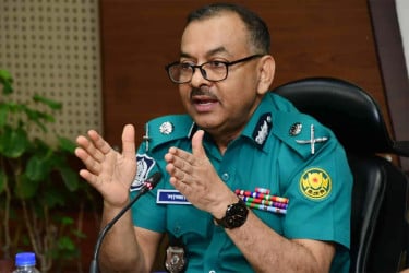 আশুরা ও উল্টোরথ যাত্রার সময় সর্বোচ্চ নিরাপত্তা নিশ্চিত করা হবে : ডিএমপি কমিশনার