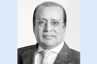 মীরজাফর যুগে যুগে