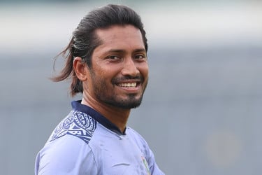 জাতীয় দলে বিজয়কে নেওয়াই ছিল ভুল: নান্নু-বাশার
