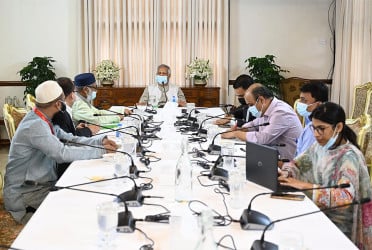এখন থেকেই আগামী হজের প্রস্তুতির নির্দেশ প্রধান উপদেষ্টার