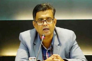 গণমাধ্যমের ওপর সরকারের কোনো চাপ নেই: প্রেসসচিব