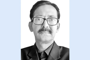 সাঁতার শেখা বাধ্যতামূলক করুন