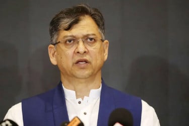প্রধান উপদেষ্টা-সিইসির বৈঠকের বিষয়ে পরিষ্কার ধারণা দেয়ার দাবি সালাহউদ্দিনের