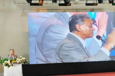 বিএনপি ক্ষমতায় গেলে ১৮ মাসে ১ কোটি মানুষের কর্মসংস্থান করা হবে: আমীর খসরু