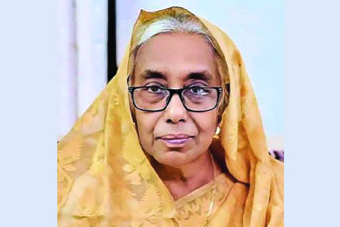 সুযোগসন্ধানীদের সুযোগ দেবেন না