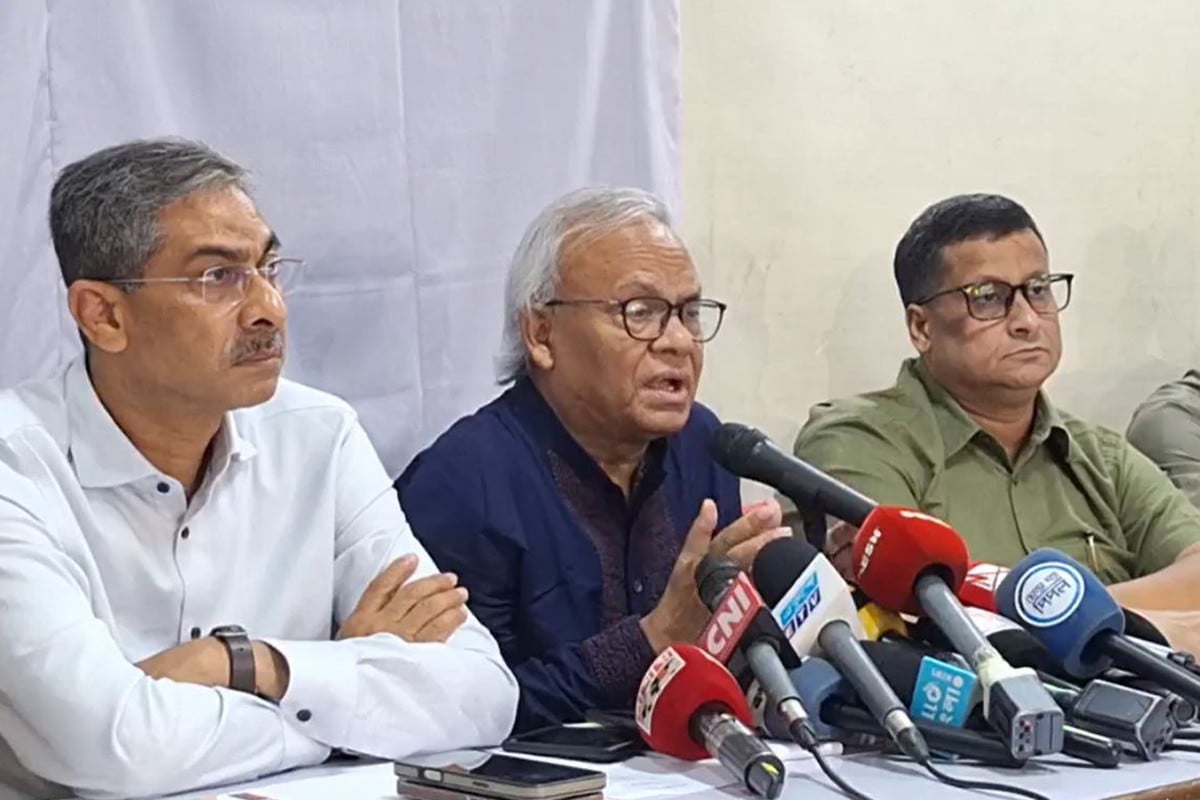 শহীদদের স্বপ্ন বাস্তবায়ন করতে হবে : রিজভী