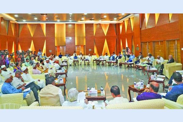 রাষ্ট্র সংস্কার আলোচনা নিয়ে হতাশ কমিশন