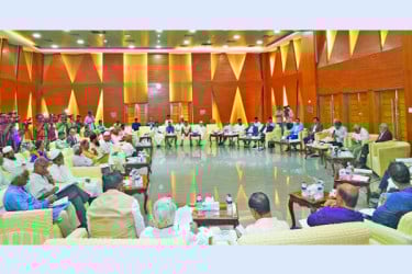 রাষ্ট্র সংস্কার আলোচনা নিয়ে হতাশ কমিশন