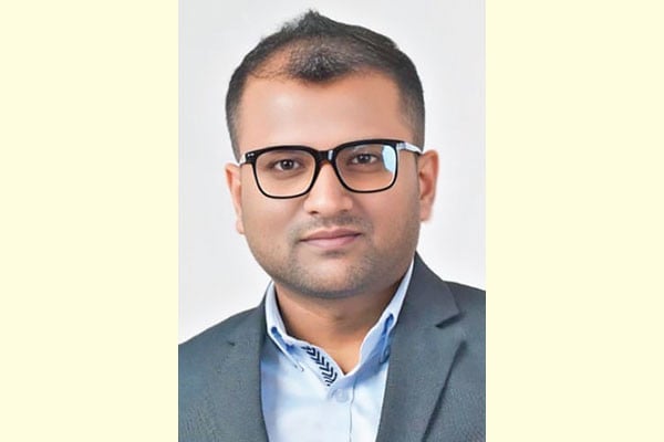 কনজুমার খাত ঝড়ের মধ্য দিয়ে যাচ্ছে