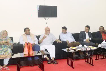 নোবিপ্রবি ক্যাম্পাস পরিদর্শনে প্রতিষ্ঠাকালীন উপাচার্য