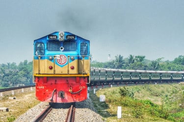 রেলওয়ে পূর্বাঞ্চলে যুক্ত হচ্ছে ৩৫ মিটারগেজ কোচ