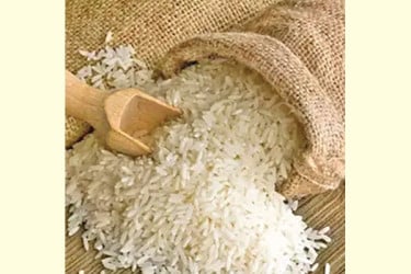 রাজশাহীতে চালের দামে দিশাহারা সাধারণ মানুষ