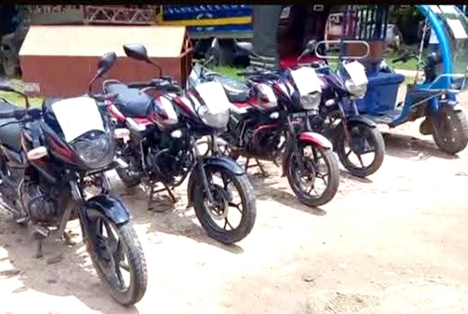 মাগুরায় আন্তঃজেলা চোর চক্রের ৮ সদস্য গ্রেপ্তার