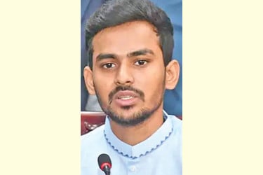 মিসাইল সঙ্গে রাখলেও আমি আপনি নিরাপদ নই