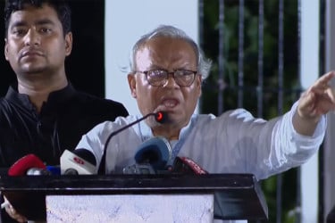 সব বাধা অতিক্রম করে গণতন্ত্র প্রতিষ্ঠা করা হবে : রিজভী