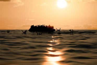 ইতালির উপকূলে নৌকাডুবি, ৮৭ জনকে জীবিত উদ্ধার
