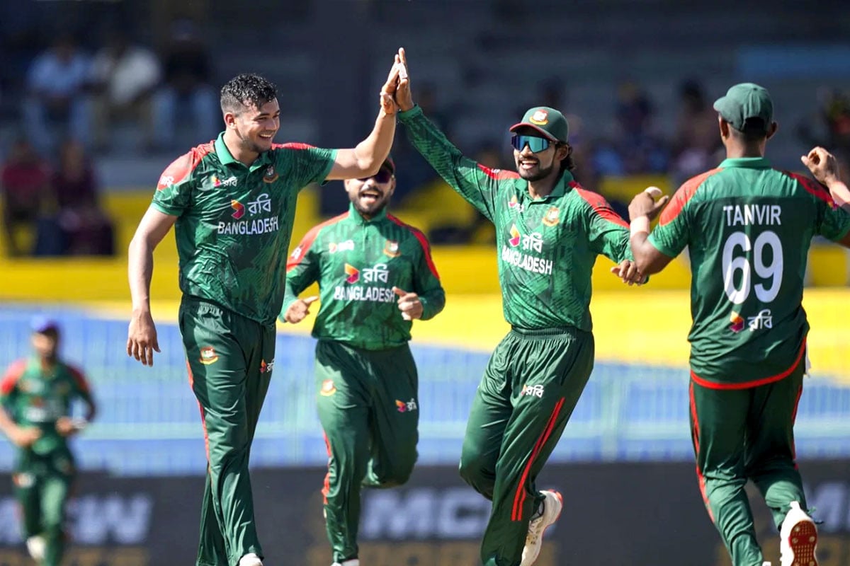 তাসকিন-তানজিম তোপে ৩ উইকেট হারিয়ে বিপাকে শ্রীলঙ্কা