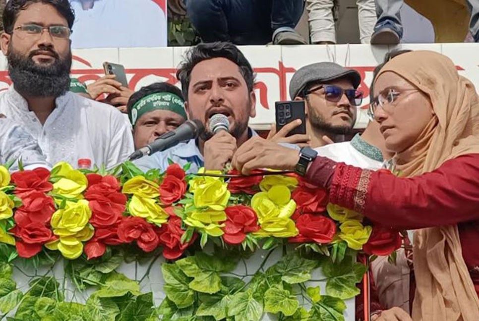 ফ্যাসিস্ট সরকারের পতন হলেও এখনও ফ্যাসিস্টরা রয়েই গেছে: নাহিদ ইসলাম