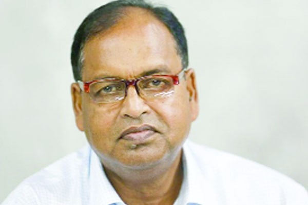বুঝে না বুঝে হাসিনার ষড়যন্ত্রে পা দিচ্ছে